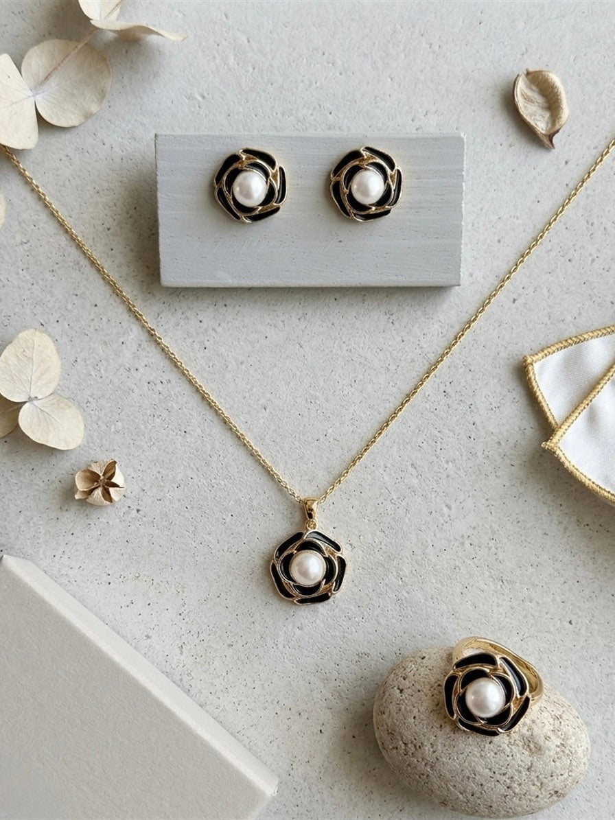 Dark flower freshwater pearl set with necklace, stud earrings and ring