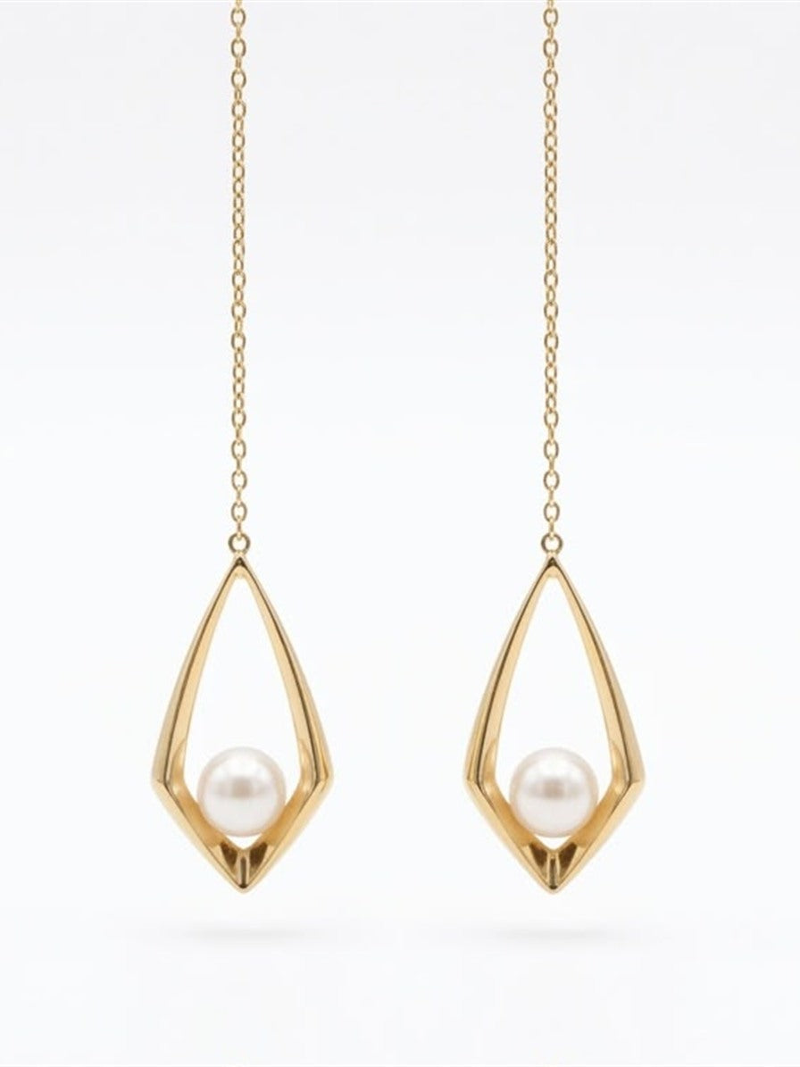 18k gold Akoya pearl drop earrings on a white background