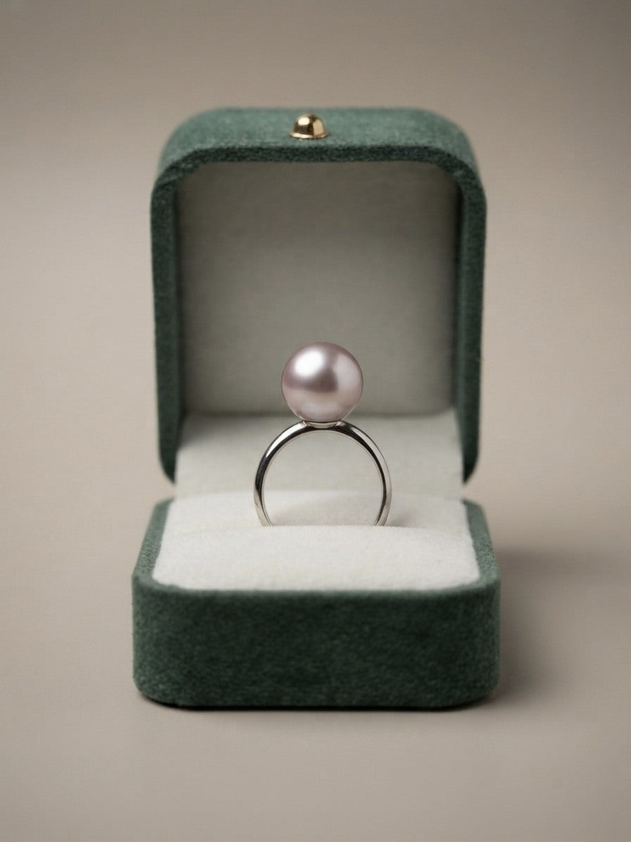 Classic lavender pearl solitaire ring in a green velvet gift box
