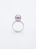 Lavender pearl pavé ring in 925 silver on a white background